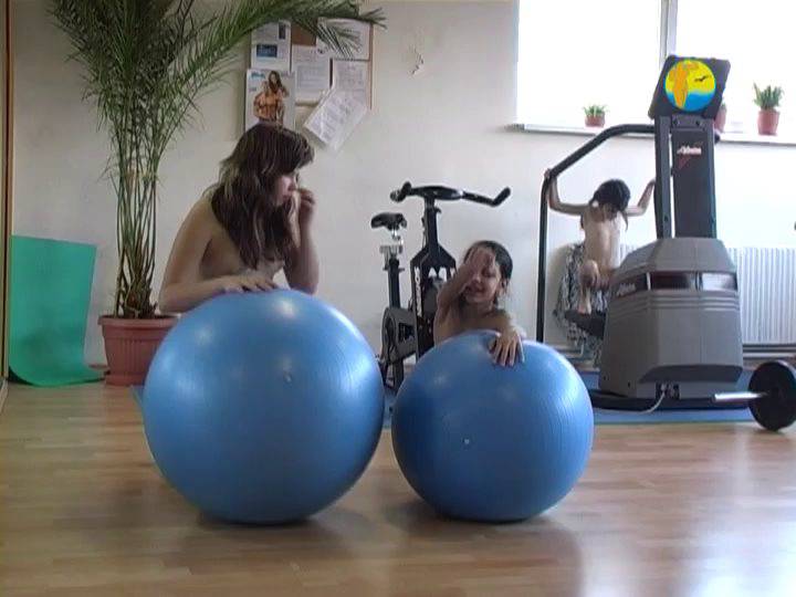 Naturist Freedom Video Fitness Girls - 2