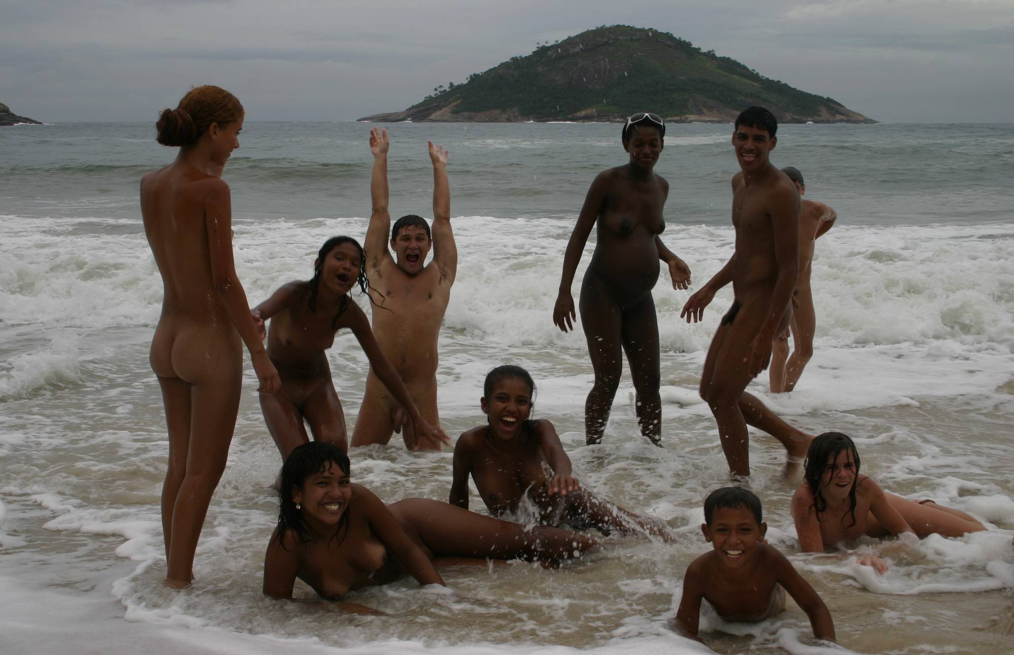 Purenudism Pics Brazilian Coastal Splashes - 3