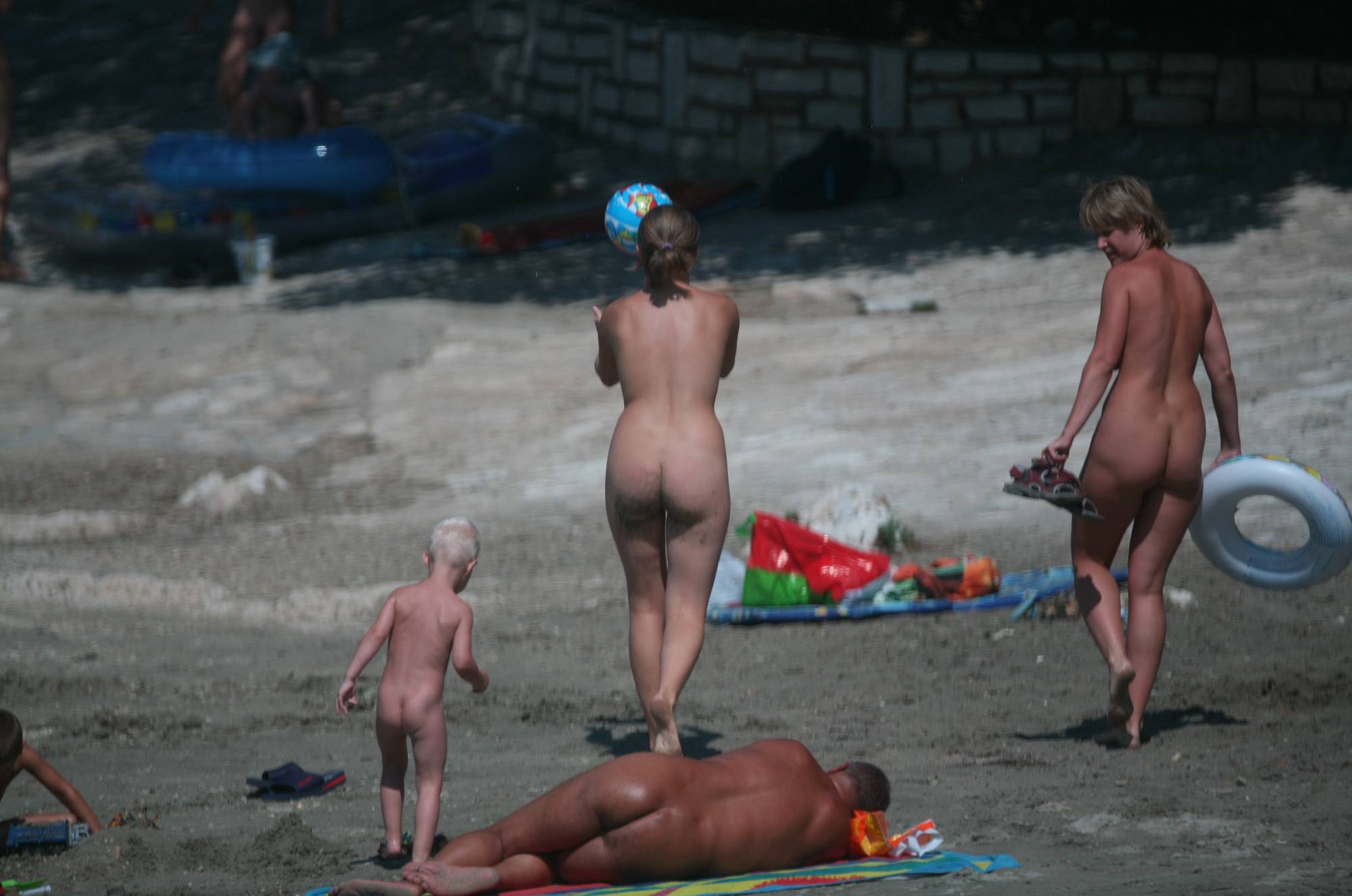 Pure Nudism Images Pier FKK Shore Families - 3