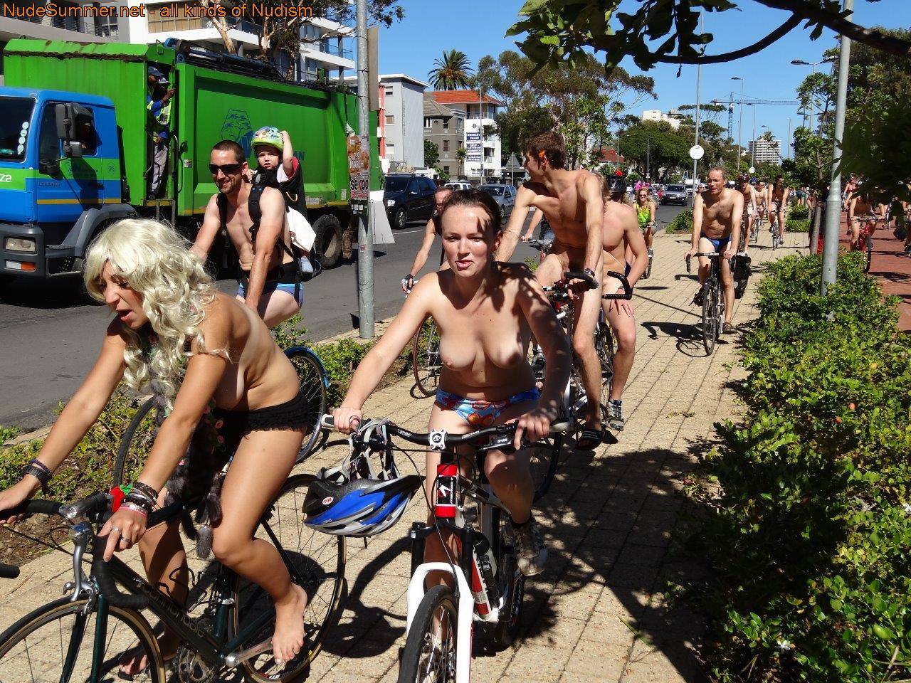 World Naked Bike Ride (WNBR) 2013 Family Nudism - 2